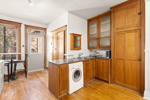 Kitchen - 2295 Rue Rachel E., Montréal (Le Plateau-Mont-Royal), QC - Indoor Photo Showing Laundry Room