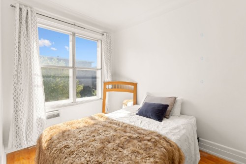 Bedroom - 2295 Rue Rachel E., Montréal (Le Plateau-Mont-Royal), QC - Indoor Photo Showing Bedroom