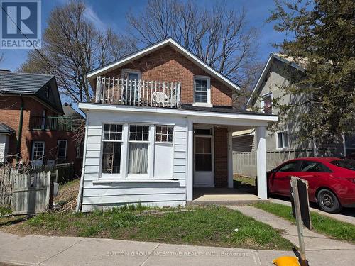 52 MCDONALD STREET  Barrie, ON L4M 1P3