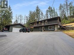 2162 Old Salmo Road  Fruitvale, BC V0G 1L1