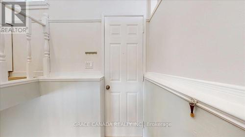 22 Broadview Avenue, Cambridge, ON - Indoor
