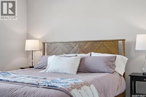 251 Labine Bend, Saskatoon, SK - Indoor Photo Showing Bedroom