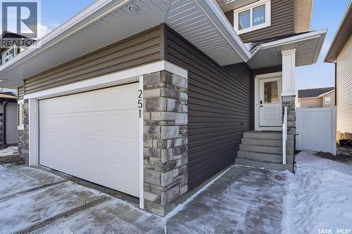 251 Labine Bend, Saskatoon, SK - Outdoor