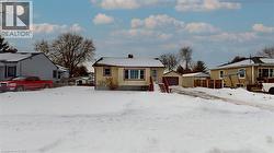 22 BROADVIEW Avenue  Cambridge, ON N1R 3V7