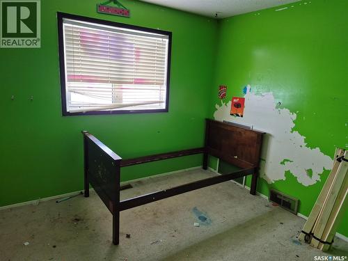 205 Railway Avenue N, Marcelin, SK - Indoor