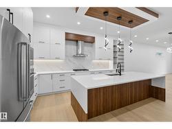 11611 79 NW  Edmonton, AB T6G 0P8