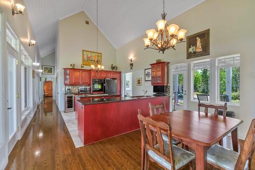 Salle à manger - 3341 Route Du Fleuve, Les Éboulements, QC - Indoor Photo Showing Dining Room