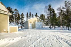 Garage - 