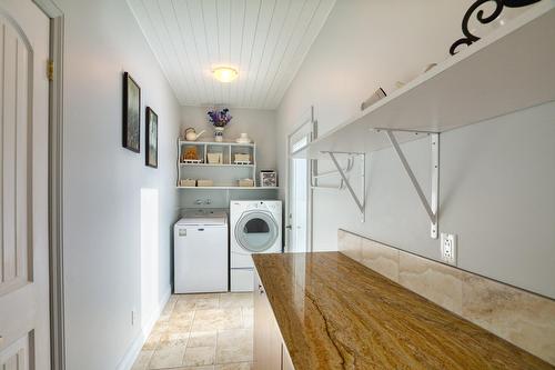 Salle de lavage - 3341 Route Du Fleuve, Les Éboulements, QC - Indoor Photo Showing Laundry Room