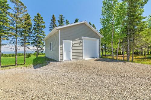 Garage - 3341 Route Du Fleuve, Les Éboulements, QC - Outdoor