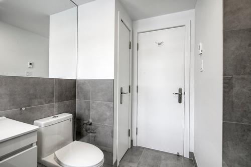 Bathroom - 53-1 Av. Rosemount, Westmount, QC - Indoor Photo Showing Bathroom