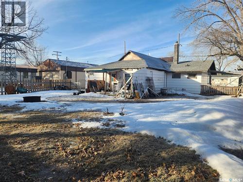 421 4Th Street, Chaplin, SK - Outdoor
