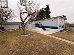 5403 42 Avenue S  Taber, AB T1G 1C1
