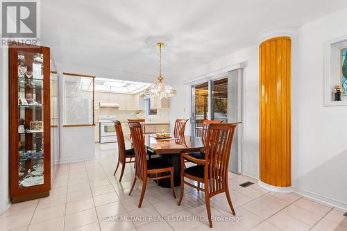 4461 Gladebrook Crescent, Mississauga, ON - Indoor Photo Showing Dining Room