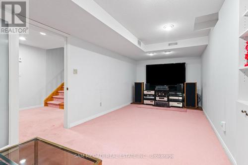 4461 Gladebrook Crescent, Mississauga, ON - Indoor