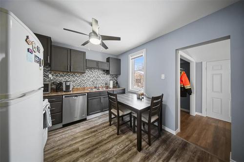 515 Regent (East) Avenue E, Winnipeg, MB - Indoor Photo Showing Other Room