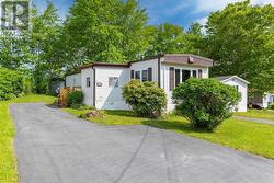 1147 Susan Drive  Beaver Bank, NS B4E 1P2