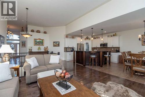 15 Volk Place, Red Deer, AB - Indoor Photo Showing Living Room