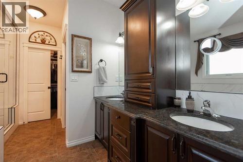 15 Volk Place, Red Deer, AB - Indoor Photo Showing Bathroom