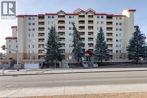 406, 2011 University Drive NW  Calgary, AB T2N 4T4