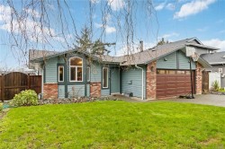 4064 Malton Ave  Saanich, BC V8X 4X1