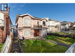591 E 28TH AVENUE  Vancouver, BC V5V 2N4