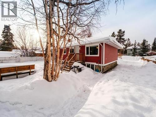 6 Tatchun Road, Whitehorse, YT - Outdoor