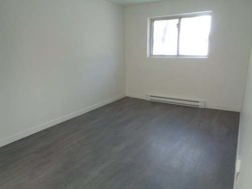 Chambre à coucher principale - 2-12383 Av. Lapierre, Montréal (Montréal-Nord), QC - Indoor Photo Showing Other Room