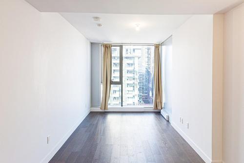 Salon - 1903-1500 Boul. René-Lévesque O., Montréal (Ville-Marie), QC - Indoor Photo Showing Other Room