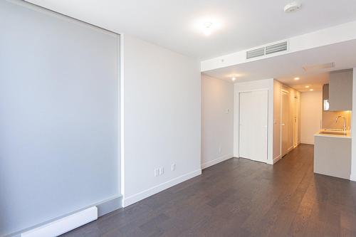 Salon - 1903-1500 Boul. René-Lévesque O., Montréal (Ville-Marie), QC - Indoor Photo Showing Other Room