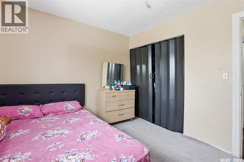 3523 Taylor Street E, Saskatoon, SK - Indoor Photo Showing Bedroom