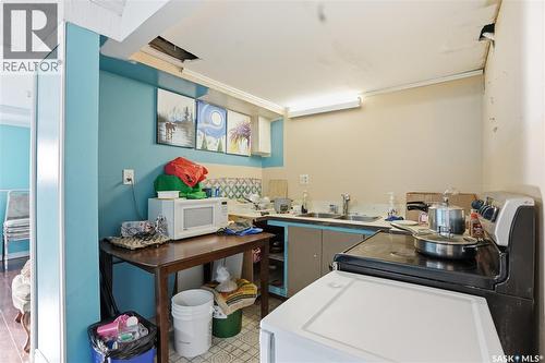 3523 Taylor Street E, Saskatoon, SK - Indoor Photo Showing Laundry Room