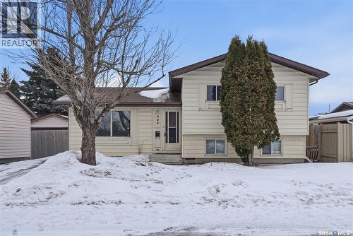 226 Stillwater Drive, Saskatoon, SK - Outdoor