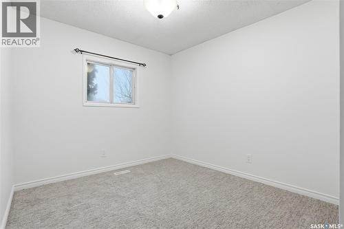 226 Stillwater Drive, Saskatoon, SK - Indoor Photo Showing Other Room
