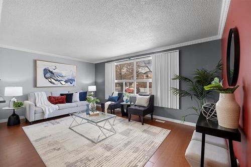 92 Gendreau Ave, Winnipeg, MB 