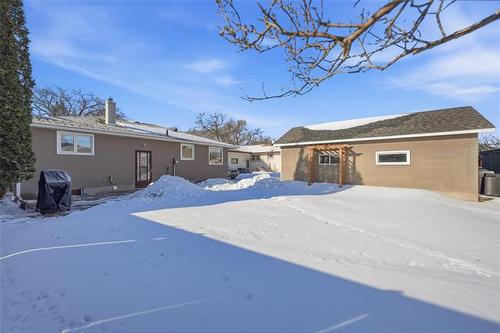 463 Sutton Ave, Winnipeg, MB 