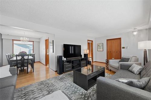 463 Sutton Ave, Winnipeg, MB 