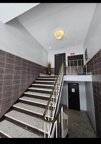 Autre - 8-2520 Rue Sicard, Montréal (Mercier/Hochelaga-Maisonneuve), QC - Indoor Photo Showing Other Room