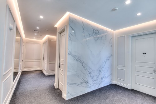 Mud Room - 201-4469 Rue Ste-Catherine O., Westmount, QC - Indoor Photo Showing Other Room