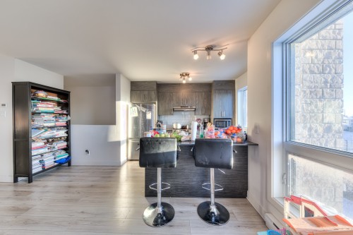 Cuisine - 683 Rue Péladeau, Laval (Auteuil), QC - Indoor