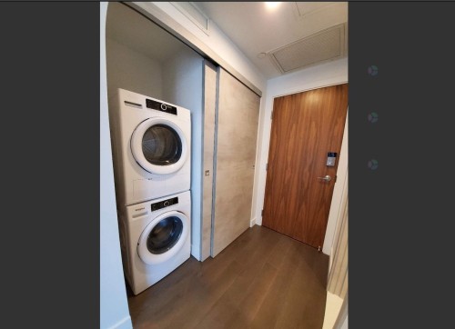 Salle de lavage - 406-1400 Boul. René-Lévesque O., Montréal (Ville-Marie), QC - Indoor Photo Showing Laundry Room