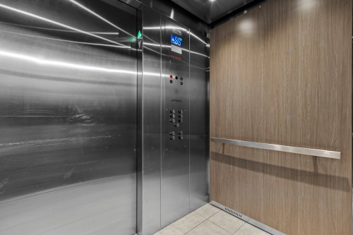 Ascenseur - 305-13225 Boul. Du Curé-Labelle, Mirabel, QC - Indoor Photo Showing Other Room