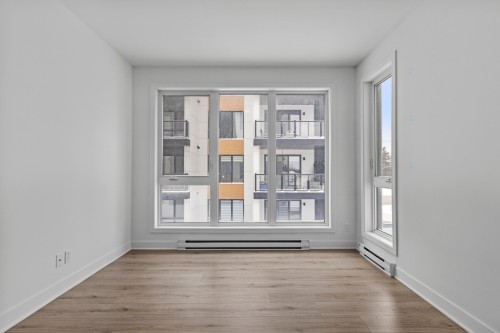 Chambre à coucher principale - 304-13225 Boul. Du Curé-Labelle, Mirabel, QC - Indoor Photo Showing Other Room