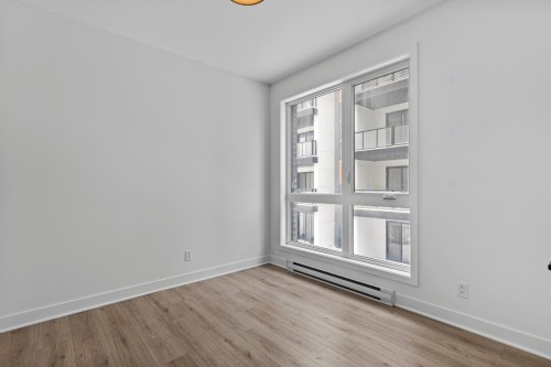 Chambre à coucher - 301-13225 Boul. Du Curé-Labelle, Mirabel, QC - Indoor Photo Showing Other Room