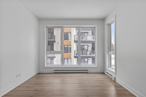 Chambre à coucher principale - 301-13225 Boul. Du Curé-Labelle, Mirabel, QC - Indoor Photo Showing Other Room