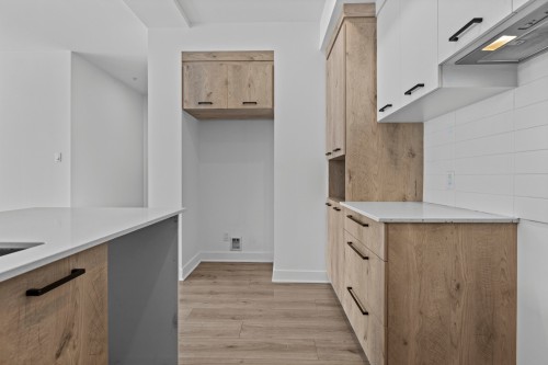 Cuisine - 201-13225 Boul. Du Curé-Labelle, Mirabel, QC - Indoor Photo Showing Kitchen