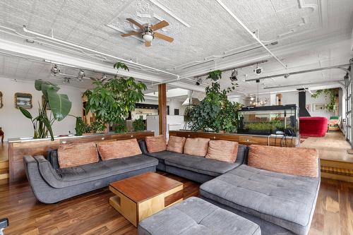 Living room - 3737 Rue Notre-Dame O., Montréal (Le Sud-Ouest), QC - 