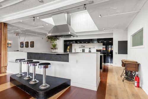 Kitchen - 3737 Rue Notre-Dame O., Montréal (Le Sud-Ouest), QC - Indoor