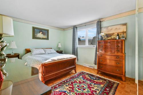 Chambre à coucher principale - 52 Place Jasper, Candiac, QC - Indoor Photo Showing Bedroom