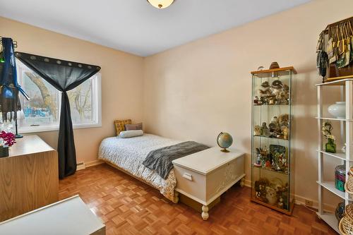 Chambre à coucher - 52 Place Jasper, Candiac, QC - Indoor Photo Showing Bedroom